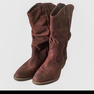Sundance Tall Etta lined for winter Suede Cowboy Boots Size 9 (EU40) fits small